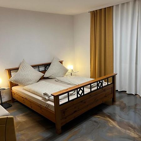 Gasthof Legend Burgthann Экстерьер фото